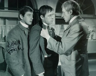 Derek Fowlds autograph