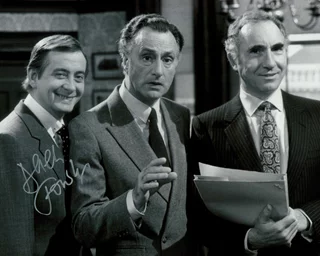 Derek Fowlds autograph