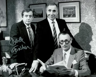 Derek Fowlds autograph