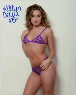 Kalyn DeClue autograph