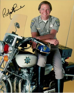 Robert Pine autograph