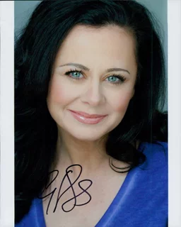 Geraldine Hughes autograph