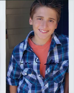 Aaron Landon autograph