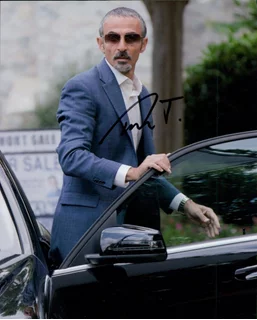 Shaun Toub autograph