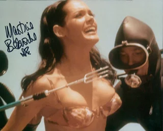 Martine Beswick autograph
