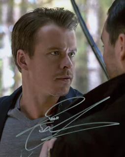 Todd Lasance autograph