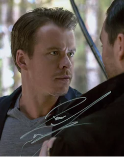 Todd Lasance autograph