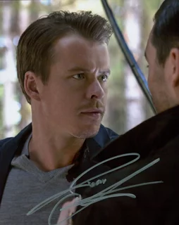 Todd Lasance autograph