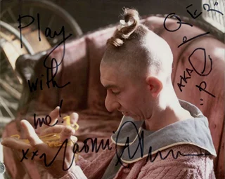 Naomi Grossman autograph
