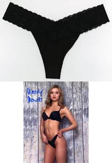 Maddy Monet autograph