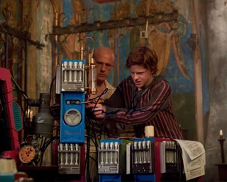 Lucas Hedges autograph