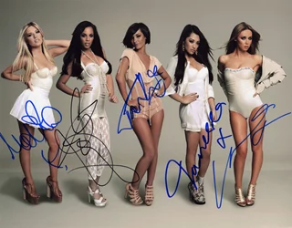 The Saturdays autograph