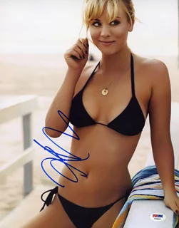 Kaley Cuoco autograph