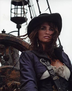 Penelope Cruz autograph