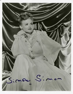 Simone Simon autograph