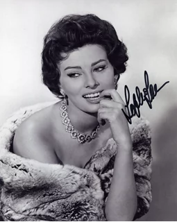 Sophia Loren autograph