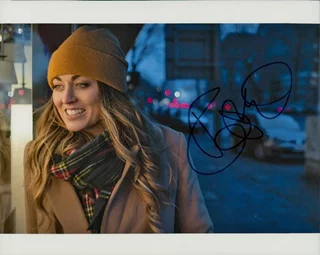 Roisin O autograph