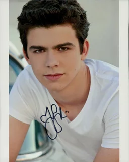 Joey Pollari autograph