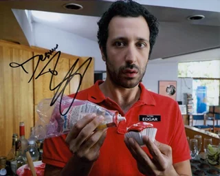 Desmin Borges autograph