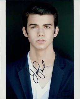 Joey Pollari autograph