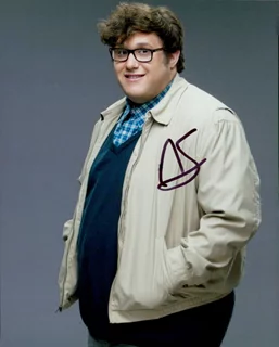 Ari Stidham autograph
