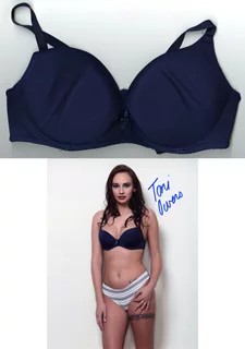 Toni Owens autograph