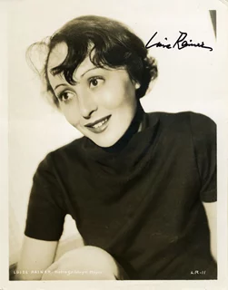 Luise Rainer autograph