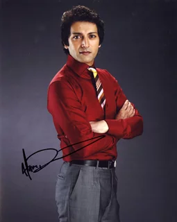 Hari Dhillon autograph