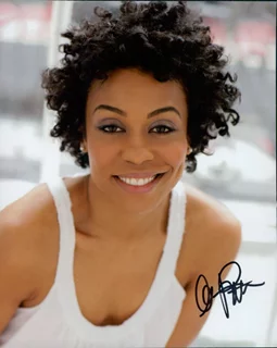 Karen Pittman autograph