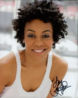 Karen Pittman autograph