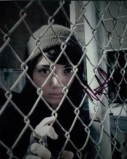 Montse Hernandez autograph