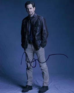 Aaron Abrams autograph