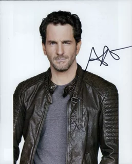 Aaron Abrams autograph