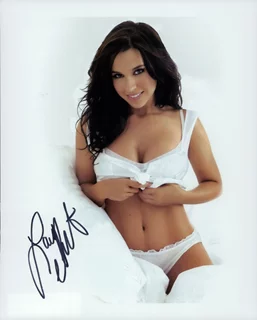 Lacey Chabert autograph