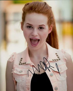 Madelaine Petsch autograph