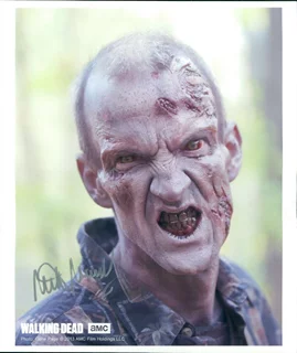 Mike Mundy autograph