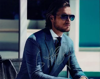 Gabriel Aubry autograph