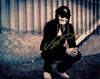 Charlie Scene autograph