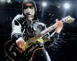 Charlie Scene autograph