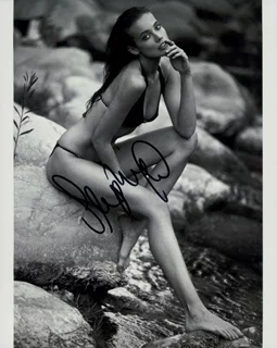 Stephanie Corneliussen autograph