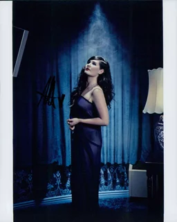 Morgan Kibby autograph