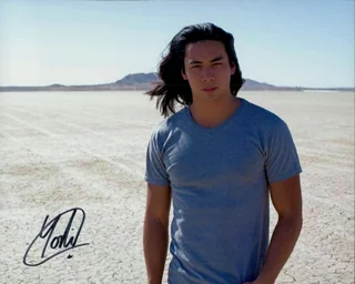 Yoshi Sudarso autograph