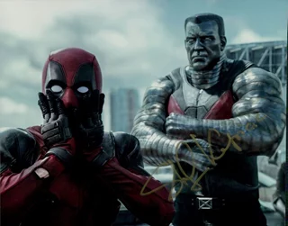 Stefan Kapicic autograph