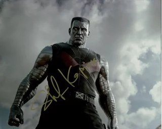 Stefan Kapicic autograph