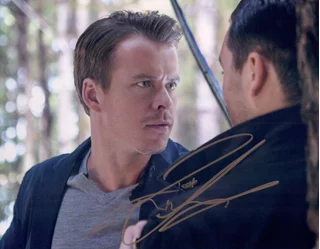 Todd Lasance autograph