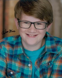 Aidan Miner autograph