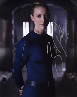 Zoie Palmer autograph