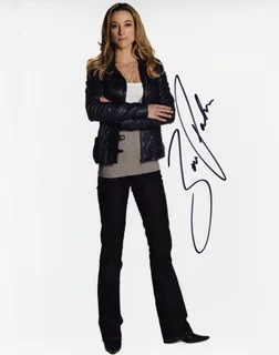 Zoie Palmer autograph