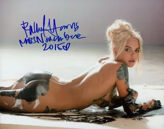 Rachel Harris autograph