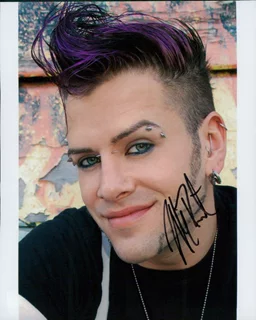 Jeffrey Damnit autograph